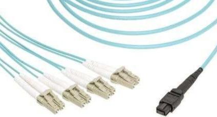 關(guān)于當前光端預(yù)端接MTP接口光模塊日常應(yīng)用