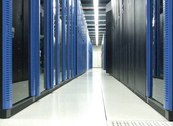 綜合布線系統(tǒng)圖機(jī)柜內(nèi)部理線方法