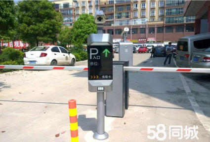 一套簡(jiǎn)單實(shí)用的停車場(chǎng)車牌識(shí)別系統(tǒng)設(shè)計(jì)方案