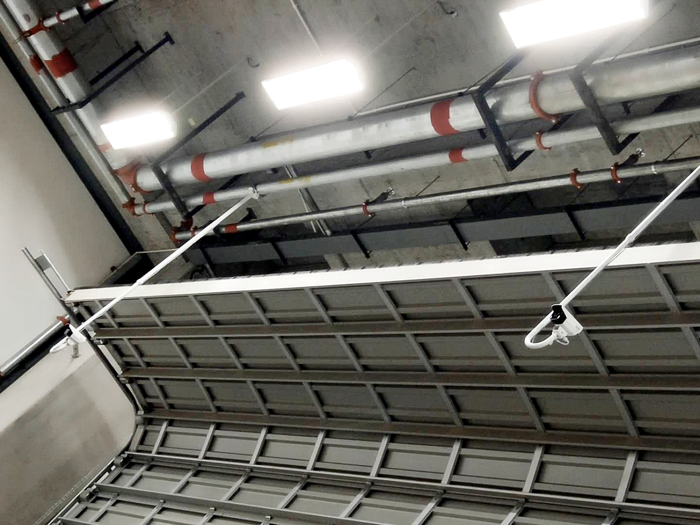 五種方法解決弱電機(jī)房承重不夠問(wèn)題