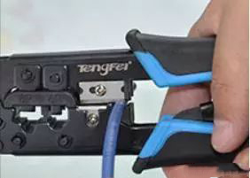 一分鐘自制高質(zhì)量水晶頭，如何區(qū)分超5類水晶頭與6類水晶頭？(圖2)