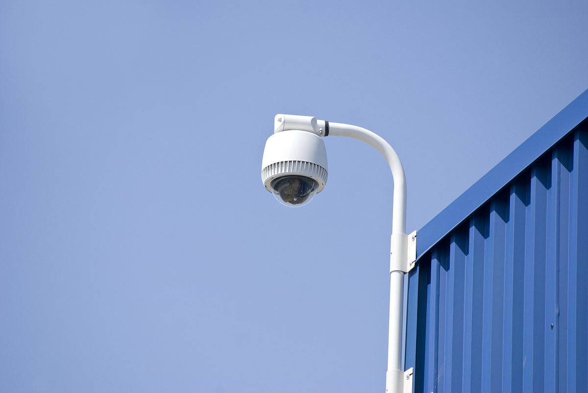 網(wǎng)絡(luò)攝像機與模擬攝像機有何區(qū)別？(圖1)