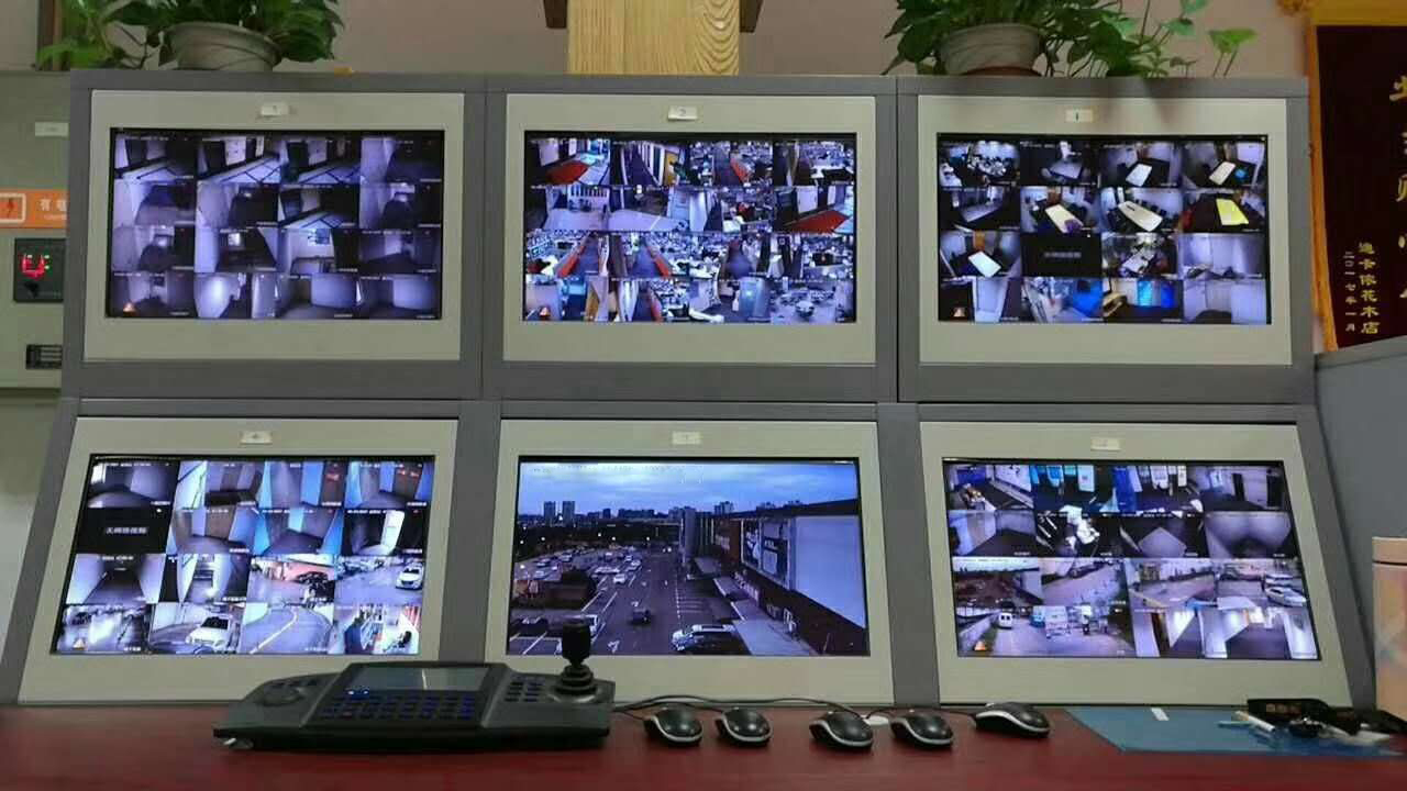 視頻監(jiān)控攝像頭的顯示屏頻繁跳閘如何解決? (圖1) 視頻監(jiān)控攝像頭的顯示屏頻繁跳閘如何解決? (圖1)