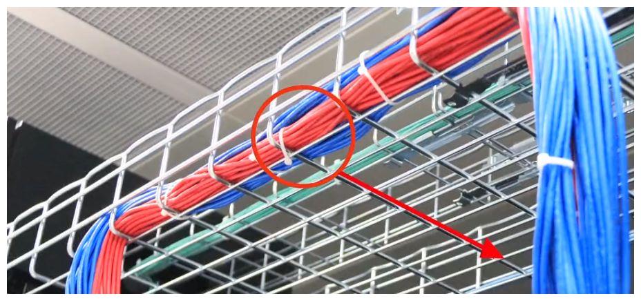 美觀的機(jī)房布線是如何來完成的？