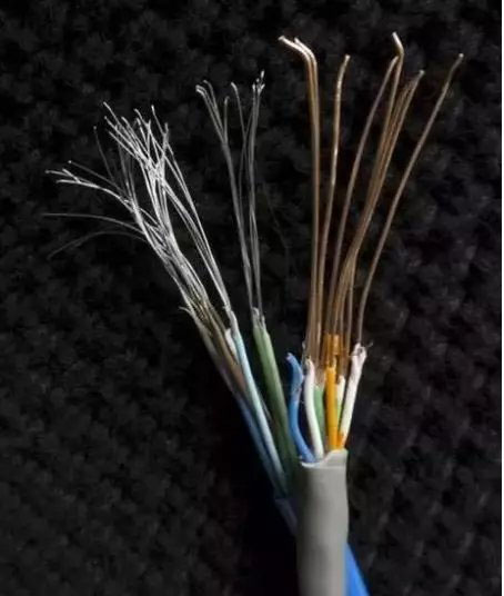 如何快速鑒定網(wǎng)線好壞?怎樣測網(wǎng)線電阻?(圖2) 如何快速鑒定網(wǎng)線好壞?怎樣測網(wǎng)線電阻?(圖2)