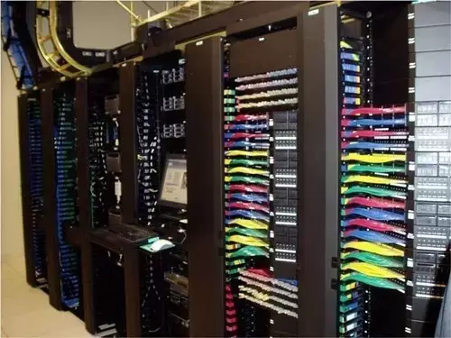 智能化弱電基礎(chǔ):綜合布線系統(tǒng)基本知識(shí)!(圖8) 智能化弱電基礎(chǔ):綜合布線系統(tǒng)基本知識(shí)!(圖8)