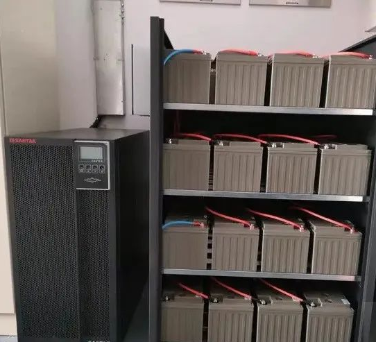 機(jī)房UPS電源不會選,那是因為你不懂這些參數(shù)!(圖1) 機(jī)房UPS電源不會選,那是因為你不懂這些參數(shù)!(圖1)